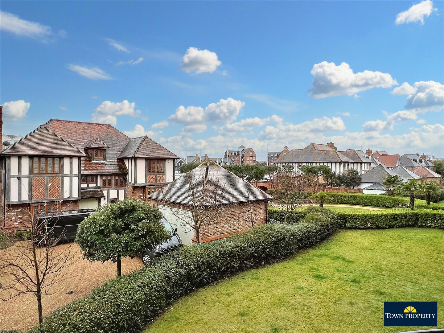 Property Details for Christchurch Place Eastbourne BN23 5AP Town Property Estate Agents